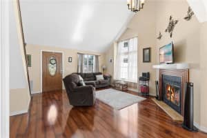 2640 WAYMEYER DRIVE, ORLANDO, FL 32812 - MLS#MFRO6355769