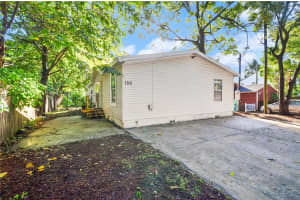 1305 GROVELAND AVENUE, ORLANDO, FL 32806 - MLS#MFRO6355831