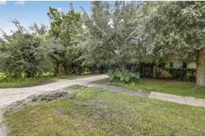 1201 6TH STREET, SANFORD, FL 32771 Sold 11/20/25
