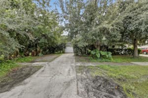 1201 6TH STREET, SANFORD, FL 32771 Sold 11/20/25