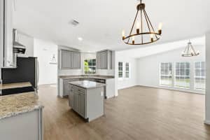 5180 LEXINGTON CIRCLE, WILDWOOD, FL 34785 - MLS#MFRO6355865