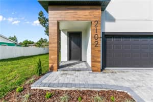 2102 ASHLAND BOULEVARD, ORLANDO, FL 32808 - MLS#MFRO6355876