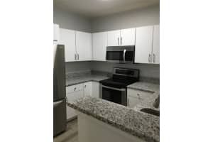 202 SOUTH STREET, ORLANDO, FL 32801 - MLS#MFRO6355897