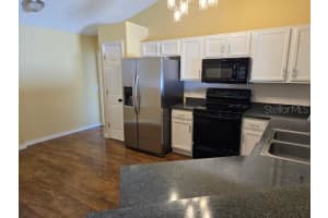 2631 WINCHESTER CIRCLE, EUSTIS, FL 32726 - MLS#MFRO6355898