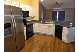 2631 WINCHESTER CIRCLE, EUSTIS, FL 32726 - MLS#MFRO6355898