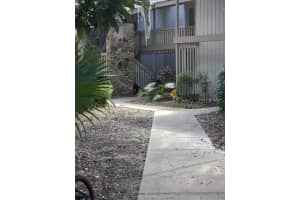 681 OLDE CAMELOT CIRCLE, HAINES CITY, FL 33844 - MLS#MFRO6355912