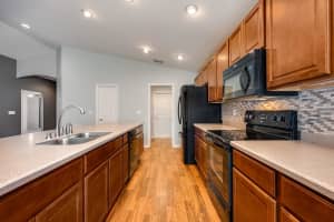 1355 WINDWARD OAKS LOOP, AUBURNDALE, FL 33823 - MLS#MFRO6355965