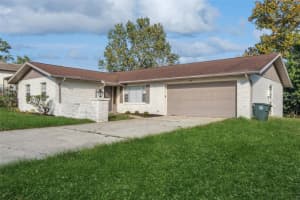 1652 PARADISE LANE, DAYTONA BEACH, FL 32119 - MLS#MFRO6355972