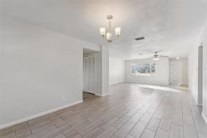 1652 PARADISE LANE, DAYTONA BEACH, FL 32119 - MLS#MFRO6355972