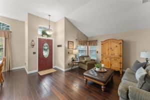 872 LAKE JACKSON CIRCLE, APOPKA, FL 32703 - MLS#MFRO6355992