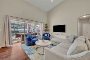 333 BURFORD CIRCLE, DAVENPORT, FL 33896 - MLS#MFRO6356083