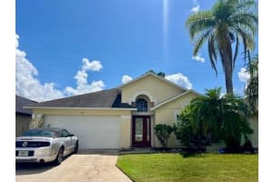 559 SADDLE RIDGE DRIVE, DAVENPORT, FL 33896 - MLS#MFRO6356100