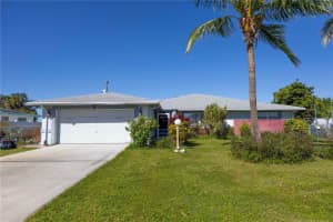 1417 IRONDALE STREET, LEHIGH ACRES, FL 33936 - MLS#MFRO6356115