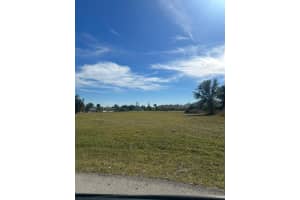 MLS# MFRO6356120, Punta Gorda, Florida 33983