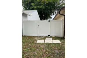 1400 85TH TERRACE, PEMBROKE PINES, FL 33025 - MLS#MFRO6356124