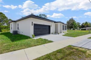 33320 COUNTY ROAD 473, LEESBURG, FL 34748 - MLS#MFRO6356151