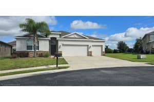 4208 Cortland Dr, DAVENPORT