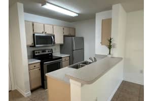 5479 VINELAND ROAD, ORLANDO, FL 32811 - MLS#MFRO6356175