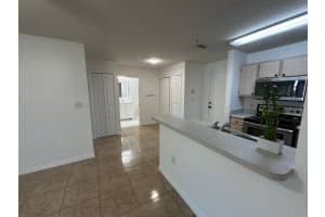 5479 VINELAND ROAD, ORLANDO, FL 32811 - MLS#MFRO6356175