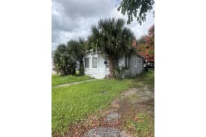 121 KENSINGTON AVENUE, DELAND, FL 32724 - MLS#MFRO6356313