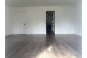 121 KENSINGTON AVENUE, DELAND, FL 32724 - MLS#MFRO6356313