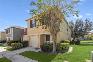 596 Cresting Oak Cir #25, ORLANDO 596 Cresting Oak Cir #25, ORLANDO
