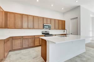 1058 LILIANA DRIVE, DELAND, FL 32724 - MLS#MFRO6356403