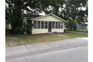403 WALNUT STREET, AUBURNDALE, FL 33823 - MLS#MFRO6356473