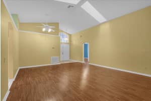 813 GARDEN GLEN LOOP, LAKE MARY, FL 32746 - MLS#MFRO6356526