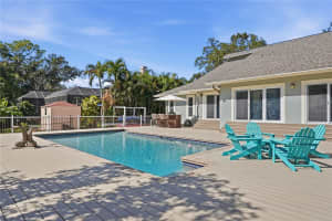 800 APALACHEE DRIVE, ST PETERSBURG, FL 33702 - MLS#MFRO6356625