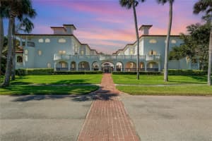 5090 Riverside Dr #103, PORT ORANGE