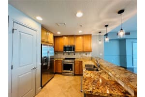 101 EOLA DRIVE, ORLANDO, FL 32801 - MLS#MFRO6356643