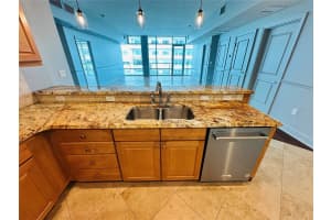 101 EOLA DRIVE, ORLANDO, FL 32801 - MLS#MFRO6356643