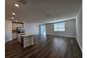 823 SUNSHOWER DRIVE, LADY LAKE, FL 32159 - MLS#MFRO6356657