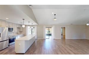 8004 MADEIRA COURT, ORLANDO, FL 32836 - MLS#MFRO6356792