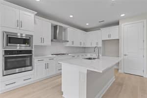 4984 FAIRHOPE CIRCLE, LAKEWOOD RANCH, FL 34211 - MLS#MFRO6356939