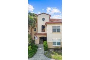 822 CAMARGO WAY, ALTAMONTE SPRINGS, FL 32714 - MLS#MFRO6356957