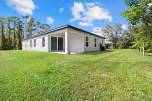 2404 HANFORD LANE, NORTH PORT, FL 34288 - MLS#MFRO6356974