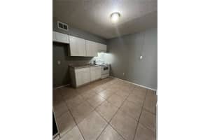 800 HASTINGS STREET, ORLANDO, FL 32808 - MLS#MFRO6357022