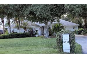 3711 PEACOCK DRIVE, MELBOURNE, FL 32904 - MLS#MFRO6357079