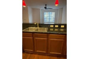 655 PENSACOLA LANE, LAKE MARY, FL 32746 - MLS#MFRO6357088