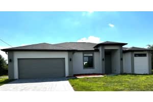 318 RADFORD AVENUE, LEHIGH ACRES, FL 33974 - MLS#MFRO6357102