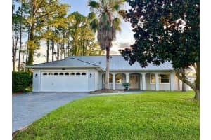 30 Pinetree Dr, PALM COAST