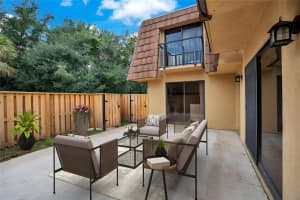 5286 WILLOW COURT, ORLANDO, FL 32811 - MLS#MFRO6357350