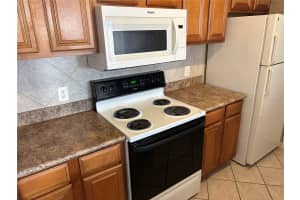 6177 METROWEST BOULEVARD, ORLANDO, FL 32835 - MLS#MFRO6357365