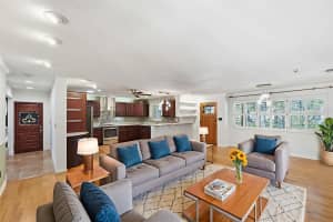 904 NEW HAMPSHIRE STREET, ORLANDO, FL 32804 - MLS#MFRO6357390