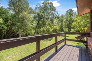 1517 MANOR WAY, DELAND, FL 32720 Sold 12/01/25