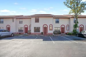 6266 YORKTOWN DRIVE, ORLANDO, FL 32807 - MLS#MFRO6357451