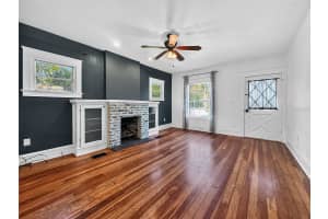 1016 WASHINGTON AVENUE, EUSTIS, FL 32726 - MLS#MFRO6357484