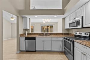 111 FEATHER EDGE LOOP, LAKE MARY, FL 32746 - MLS#MFRO6357547